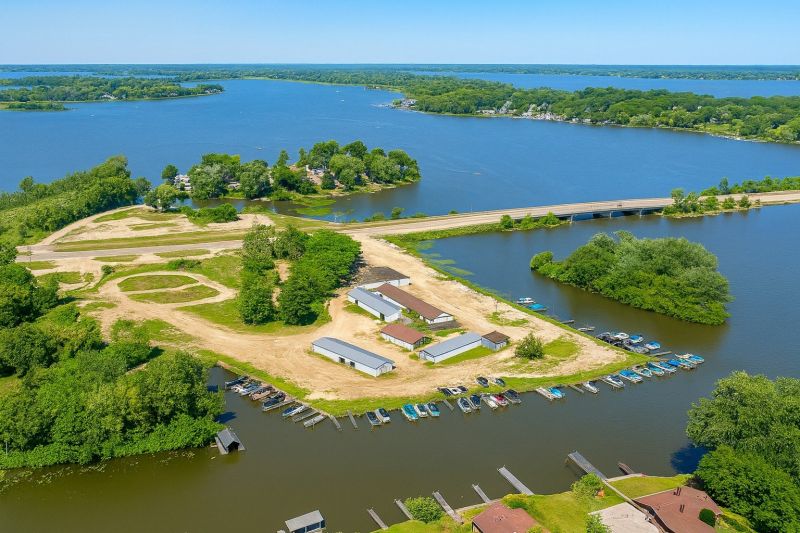 Best Bathroom Remodeling pros in Fox Lake, IL